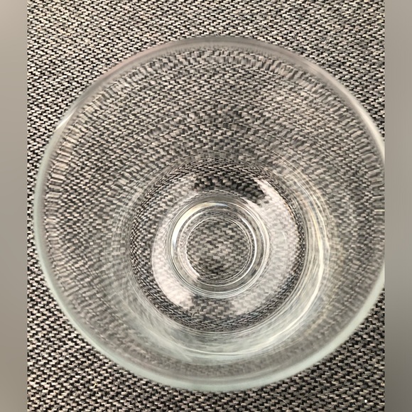 Vintage 1950-60’s Etched “Z” Pedestal Drink Glass, Holds 16 Ounces - Picture 3 of 4